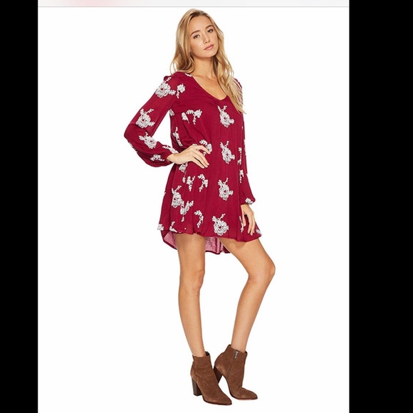 Free People NWT purple embroidered Austin mini - Picture 8 of 8